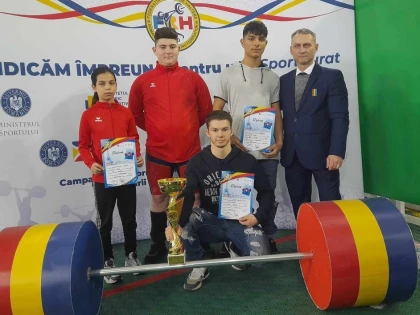 Halterofilii CSM-ului au urcat pe podium la Cupa României: Daniel Jigău - o nouă demonstrație de forță!