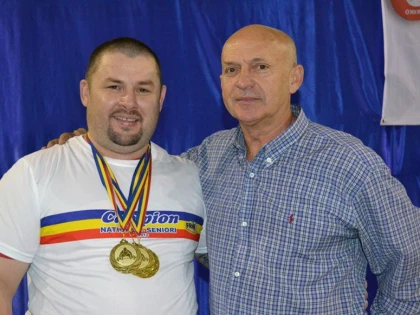 Halterofilii de la AMEFA au urcat pe podiumul naţional