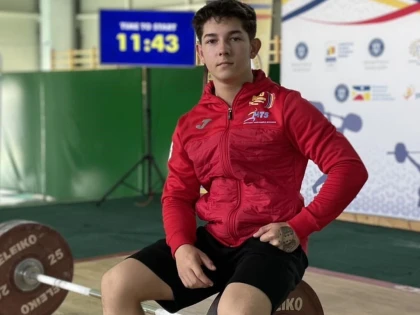 Halterofilul arădean Sorin Cristian Molnar are ambiții mari la Europenele juniorilor II