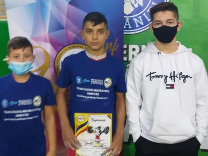 Halterofilul Roberto David Ciurar, remarcatul CSM-ului la ultimul concurs al anului