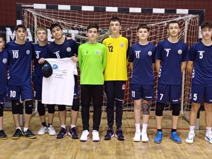 Handbaliștii juniori III ai Gloriei Arad au jucat finala turneului perseverență