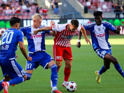Hrezdac, printre vedetele etapei a șasea din SuperLiga! Mijlocașul Corvinului, desemnat omul meciului cu UTA
