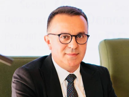 Ilie Cheșa: „Fără politică în școlile arădene!“