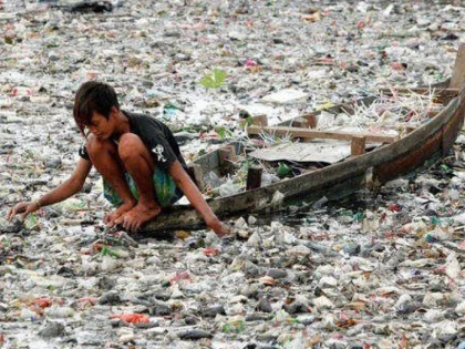 Imaginea dezastrului vine din Pacific. ”Am găsit 80.000 de tone de plastic”