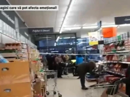 Imagini șocante într-un supermarket din vestul țării. Oamenii fac cumpărături în apropierea unui cadavru