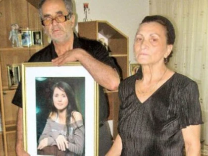În casa părinților Mădălinei Manole se întâmplă lucruri ciudate