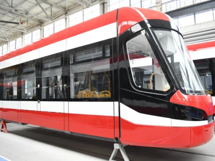 Încă 10 tramvaie noi pentru Arad