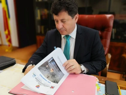 Încă un pas pentru renovarea sălii unde s-a pregătit Marea Unire