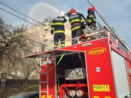 Incendiu la o anexă gospodărească în orașul Nădlac