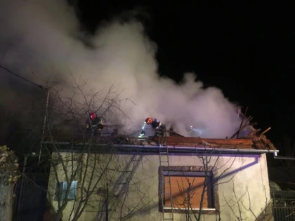 Incendiu la o locuință din Macea