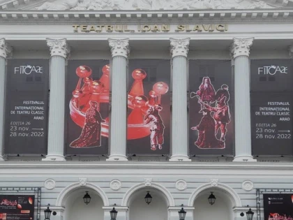 Începe a XXVI-a ediție a Festivalului Internațional de Teatru Clasic de la Arad