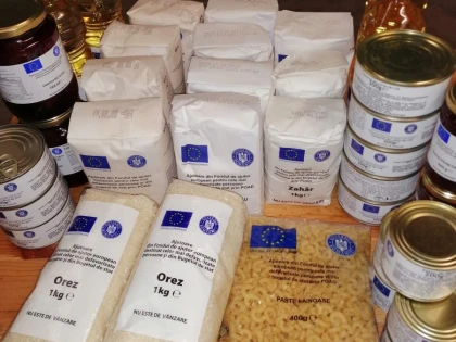 Începe distribuirea ajutoarelor alimentare în municipiul Arad
