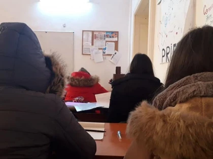 Incompetența lui Bibarț: Școala Regina Maria trece pe online din cauza frigului din clase