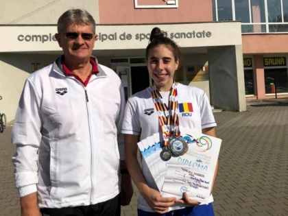 Înotătoarea Andreea Popescu şi-a făcut baremul pentru FOTE 2019!