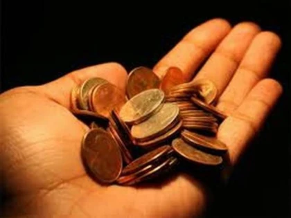 INS: CASTIGUL SALARIAL MEDIU A SCAZUT CU 6,8% IN IANUARIE, FATA DE DECEMBRIE, LA 1.740 LEI