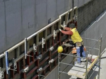 INS: LUCRARILE IN CONSTRUCTII AU CRESCUT CU APROAPE 15%, IN PRIMELE DOUA LUNI DIN 2015