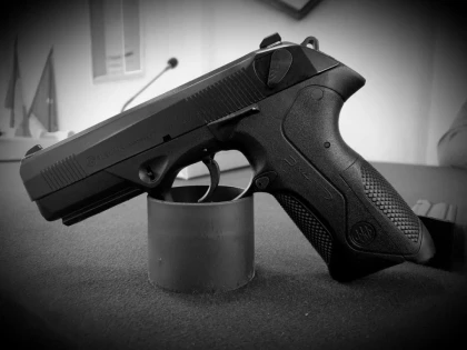 Inspectoratul de Poliție Județean Arad a fost dotat cu 531 de pistoale Beretta Storm