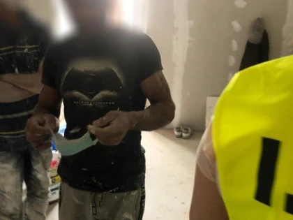 Inspectorii de muncă arădeni au făcut mai multe controale în construcții