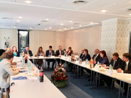 Întâlnire transfrontalieră a procurorilor din România şi Ungaria