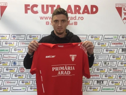 Întăriri din Liga 1: Alin Şeroni e noul fundaş al UTA-ei