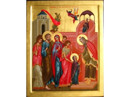 INTRAREA IN BISERICA A MAICII DOMNULUI EXEMPLU DE  PLINATATE  A FERICIRII PARINTILOR PRIN COPIII LOR