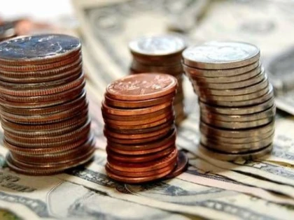 INVESTITIILE STRAINE AU DEPASIT UN MILIARD DE EURO IN 2014
