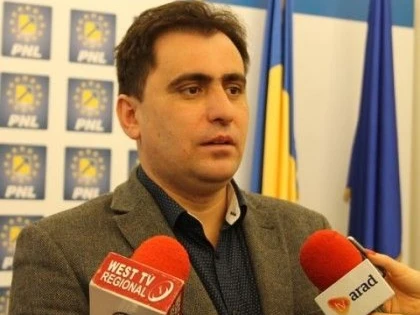 Ioan Cristina i-ar putea da lovitura de graţie lui Gheorghe Falcă