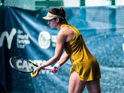 Ioana Roşca, noua tenismenă a Sportsin Arad: “Dorinţa mea pentru noul an este să fiu fericită pe teren”