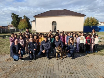 IPJ Arad a desfășurat activități pentru creșterea siguranței elevilor