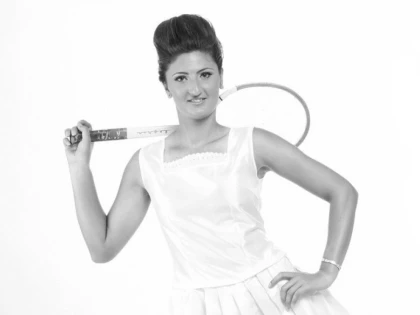 IRINA BEGU ÎMPLINEŞTE ASTĂZI 26 DE ANI