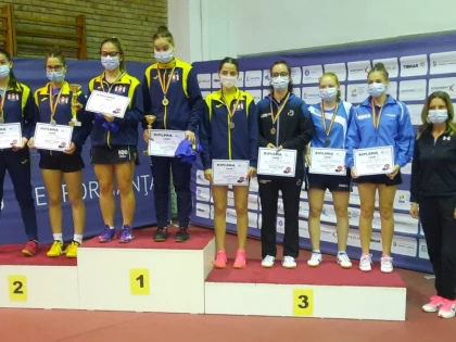 Irina Rus a urcat pe podiumul naţional al junioarelor, la tenis de masă