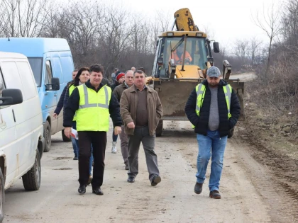 Iustin Cionca a scos pe șantier directorii din Consiliul Județean, la Târnova și Buteni