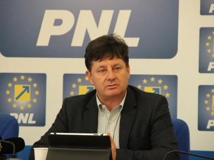 IUSTIN CIONCA: MESAJUL STRAZII ESTE CLAR: „SCHIMBAREA CLASEI POLITICE”. SOLUTIA STA IN ALEGERI ANTICIPATE
