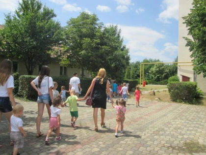 JANDARMII ARADENI  AU FOST VIZITATI DE COPII