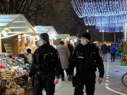 Jandarmii arădeni vor fi în mijlocul cetăţenilor cu ocazia trecerii în Noul An