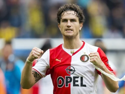 JANMAAT LA VIZITA MEDICALA INAINTEA SEMNARII CU NEWCASTLE