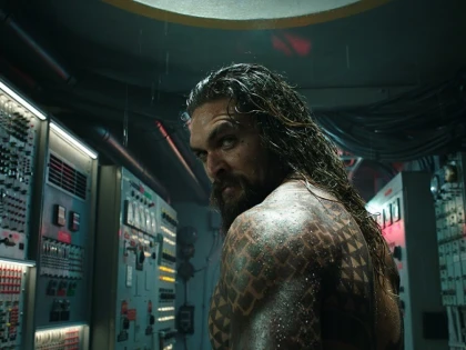 Jason Momoa ar putea juca în filmul live-action „Minecraft” produs de Warner Bros.