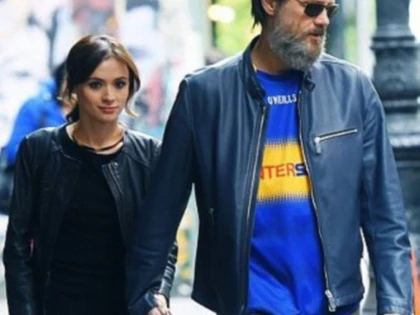 JIM CARREY A FOST DAT ÎN JUDECATĂ PENTRU MOARTEA FOSTEI LUI IUBITE