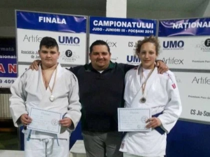 JUDOKA ARADENI AU CUCERIT ALTE DOUA MEDALII NATIONALE
