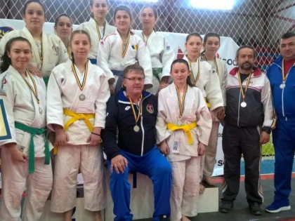 Judoka arădeni, două medalii la Naţionalele juniorilor III