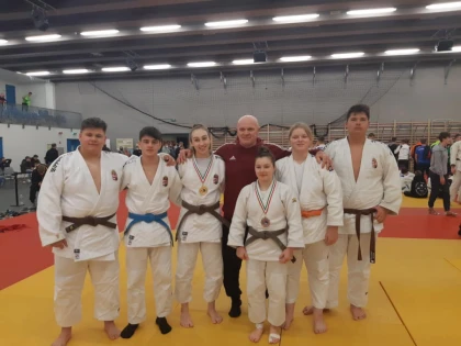 Judoka Carolina Szabo a urcat din nou pe podium, în Ungaria!