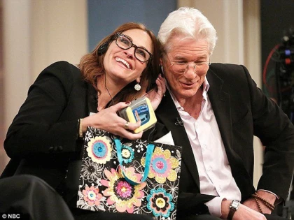 Julia Roberts trăiește o frumoasă poveste de dragoste cu Richard Gere