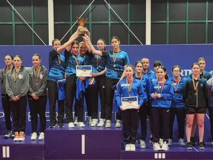 Junioarele de la CSM Arad au luat bronzul național la tenis de masă
