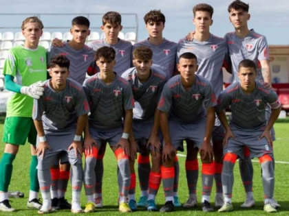 Juniorii mari ai UTA-ei au spart gheața în Liga de Tineret! Echipa U17 s-a calificat în play-off