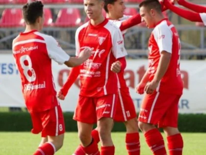 Juniorii "roş-albi" debutează, sâmbătă, într-un nou sezon de Liga Elitelor