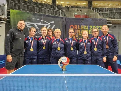 Juniorii tricolori au cucerit Polonia, la Europenele de tenis de masă! Arădeanca Strună - printre medaliați
