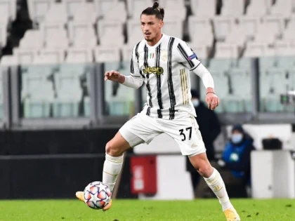 Juventistul Drăguşin şi "perla" lui FCSB, convocaţi pentru stagiul naţionalei U19 de la Arad!