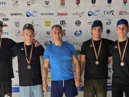 Kaiaciștii de la CSM Arad au urcat pe podiumul național al seniorilor