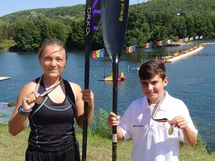 Kaiaciştii de la CSŞ Gloria au cucerit trei medalii la Campionatele Naţionale