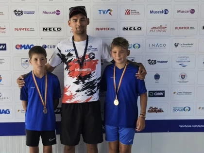 Kaiaciștii juniori ai Gloriei Arad au luat două medalii la Naționalele de viteză (FOTO)